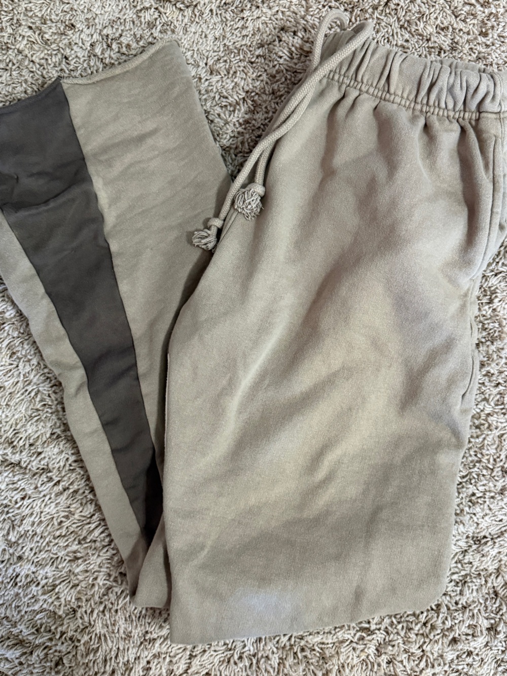 MNML Women’s Drawstring Sweatpants